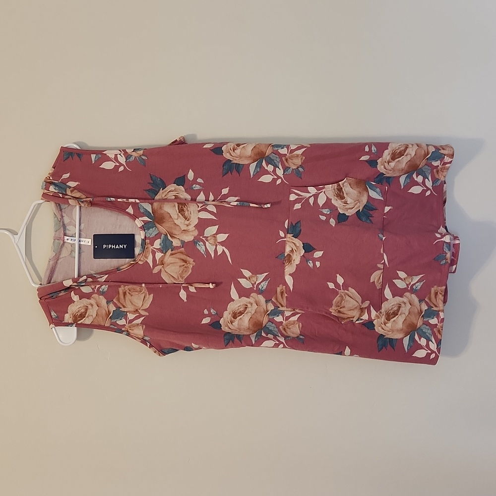 Piphany pink flowered sleeveless blouse with hood and single front pocket pouch.